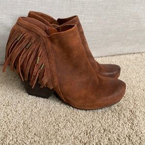 OTBT booties with fringe